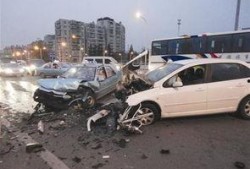 南京四桥车祸最新爆料,事故原因及伤亡情况深度解析